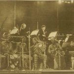 Vários  (Miguel Graça Moura, Orquestra Metropolitana de Lisboa, Xutos e Pontapés) -  “'Diário De Notícias' Festeja Aniversário Com Música - 'A Que Vem A Seguir É Mais Fácil!'" Vários  (Miguel Graça Moura, Orquestra Metropolitana de Lisboa, Xutos e Pontapés) -  “'Diário De Notícias' Festeja Aniversário Com Música - 'A Que Vem A Seguir É Mais Fácil!'"