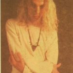 Vários (Pedro Saraiva, Dr. Sax, Guto, Black Out, Mimi, Tina & The Top Ten, Ena Pá 2000, Beto Medina, Black Company, Luís Varatojo, Despe & Siga, Manuel João Vieira, Pedro Abrunhosa, Farinha Master, Ocaso Épico, Quim Barreiros) - "Elevador Da Glória" - (dossier | fim de ano) Vários (Pedro Saraiva, Dr. Sax, Guto, Black Out, Mimi, Tina & The Top Ten, Ena Pá 2000, Beto Medina, Black Company, Luís Varatojo, Despe & Siga, Manuel João Vieira, Pedro Abrunhosa, Farinha Master, Ocaso Épico, Quim Barreiros) - "Elevador Da Glória" - (dossier | fim de ano)